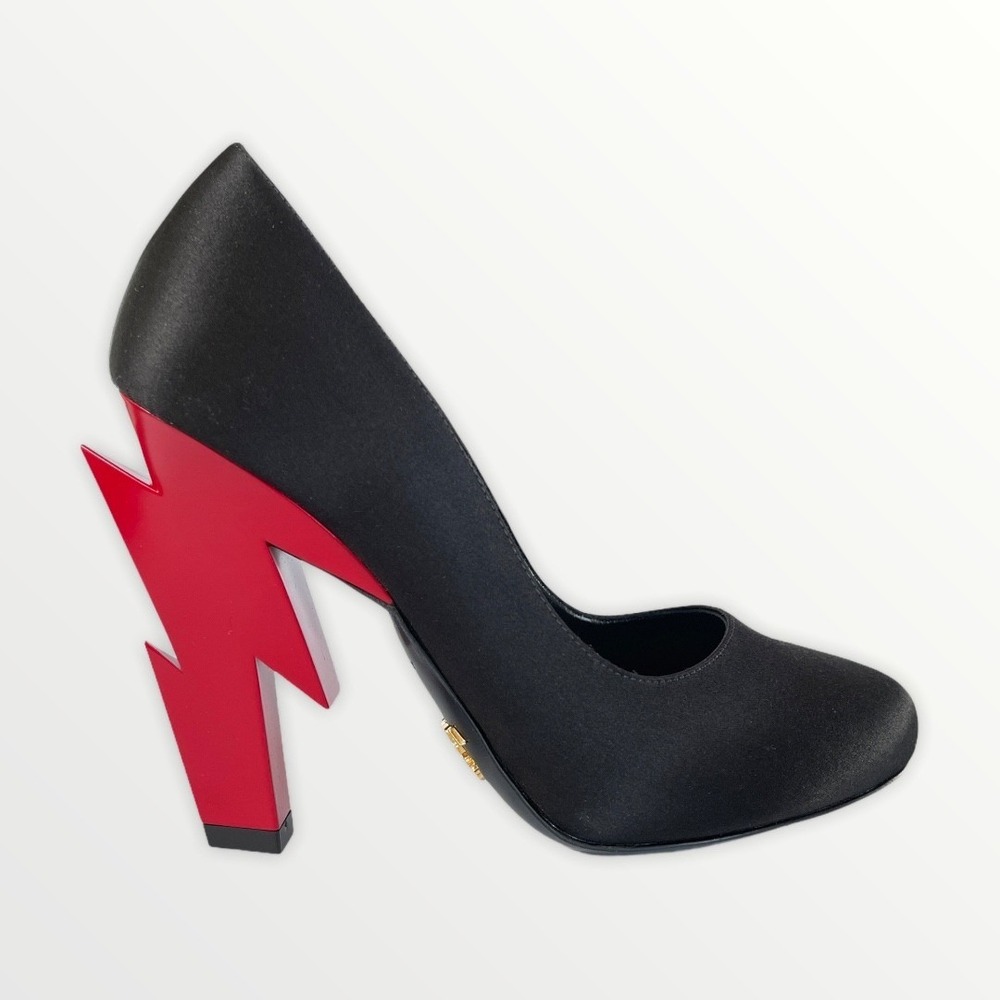 Prada Milano Women's 1I834L Raso I Black Pumps Red‎ Lightening Heels Shoes, 35.5